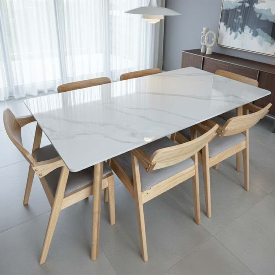 DINING TABLE (WOODEN - 6 PAX)